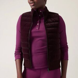 NWT Athleta Spiced Cabernet Hanover Hybrid Puffer Vest - XSmall- NEVER WORN!